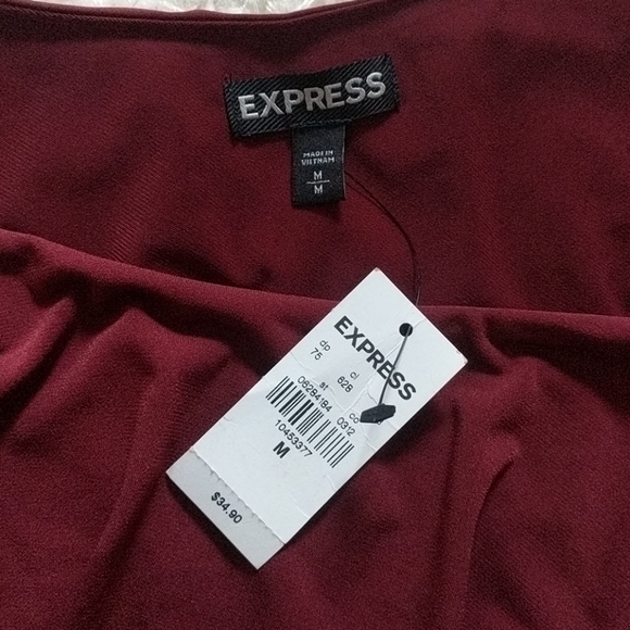 NWT Express One-Shoulder Ruffle Top - Picture 2 of 4
